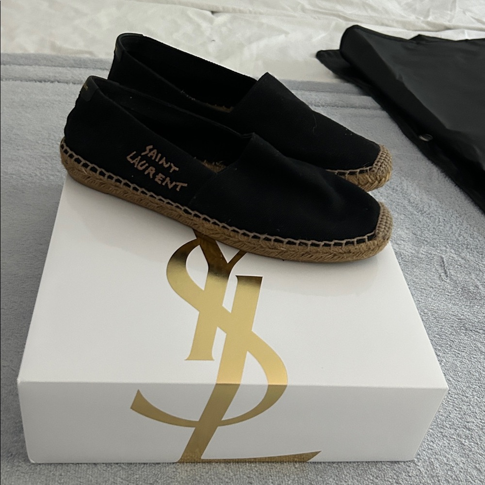 Yves Saint Laurent Black Canvas Espadrilles with Jute Trim - Picture 10 of 11